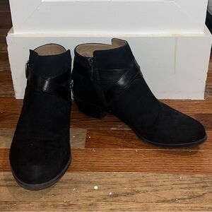 Life Stride Black Ankle Boots